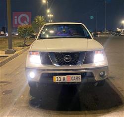 نيسان نافارا